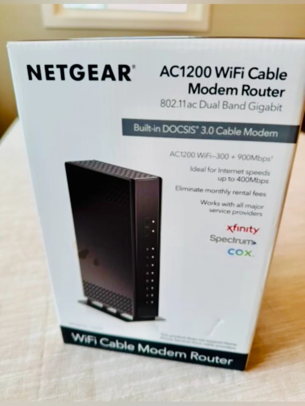NETGEAR AC1200 WiFi Cable Modem Router - Picture 1 of 6